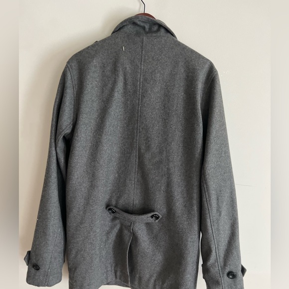 Urban Republic Clothing - Picture 5 of 7